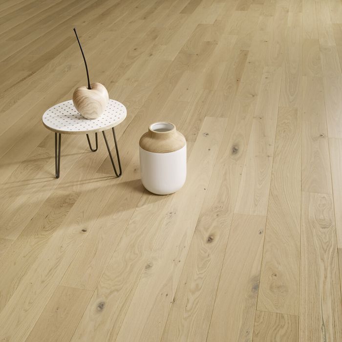 Parquet chêne incolore 180 x 12 mm huile rustique Parquet chêne incolore 180 x 12 mm huile rustique