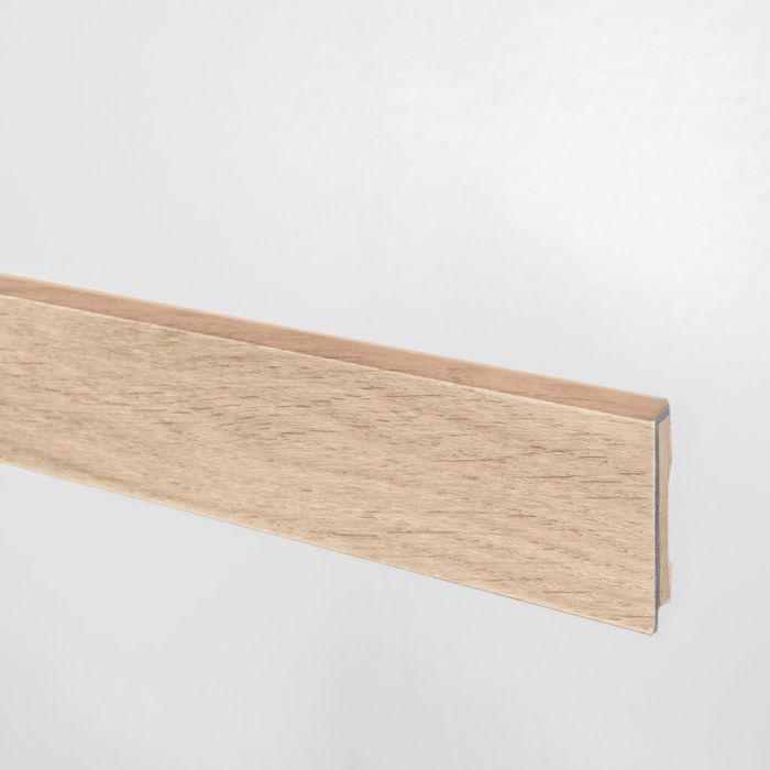 Plinthe Blush 2000 x 61 x 10 mm Plinthe Blush 2000 x 61 x 10 mm