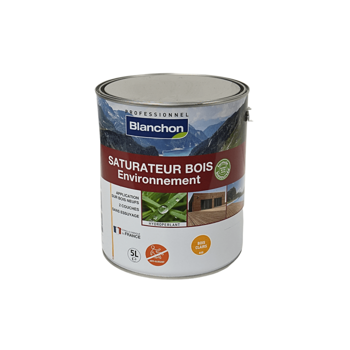 Saturateur bois environnement bois clair