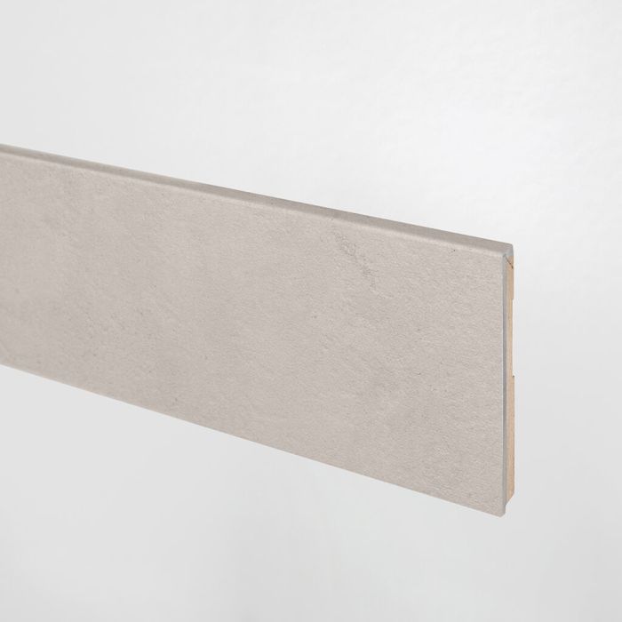 Plinthe haute Pebble beach 2000 x 89 x 10 mm