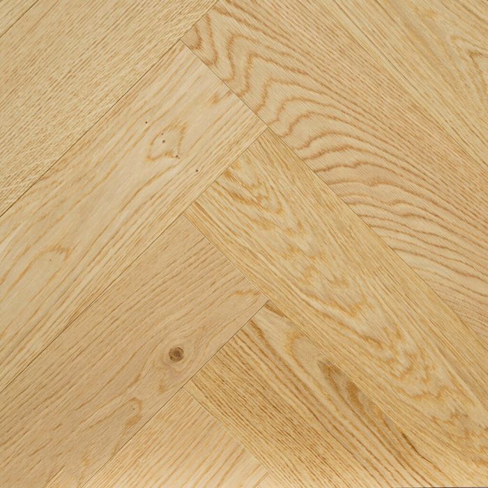 Parquet Chêne European610x92x12mm verni rustic light. bâton rompu