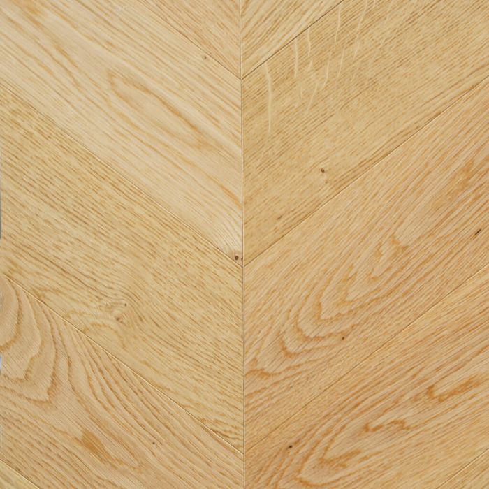 Parquet Chêne European700x124x12mm verni rustic light. point Hongrie