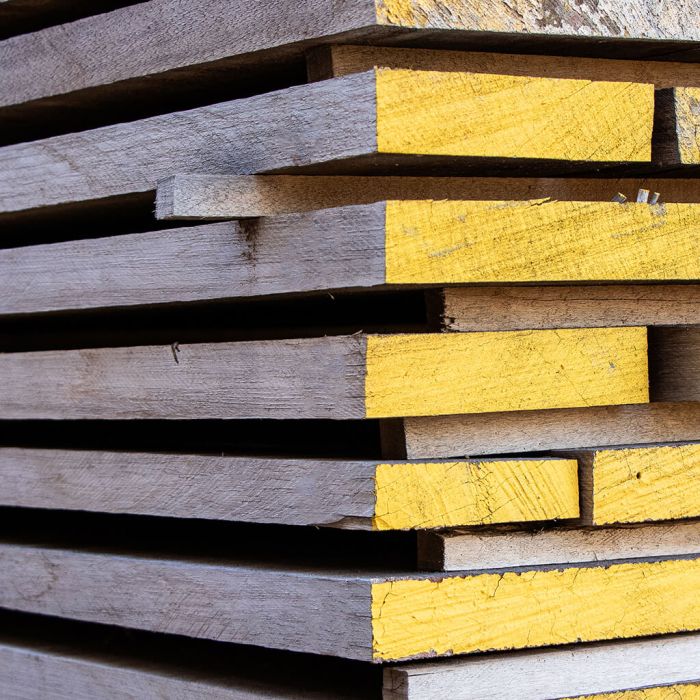 Iroko avivé 27 mm 