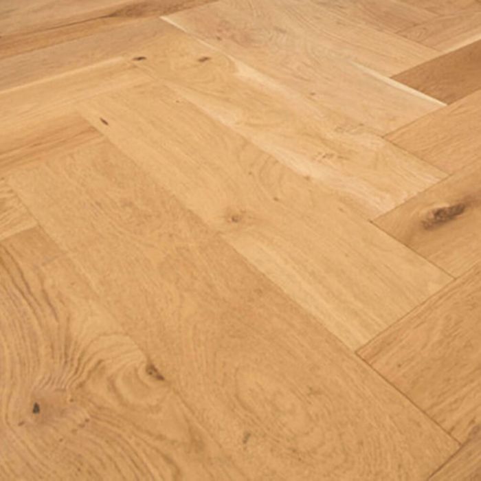 Parquet chêne Golden, verni rustic nature, bâton rompu Parquet chêne Golden, verni rustic nature, bâton rompu
