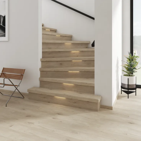 Coretec stair forestoak D recouvrement latéral